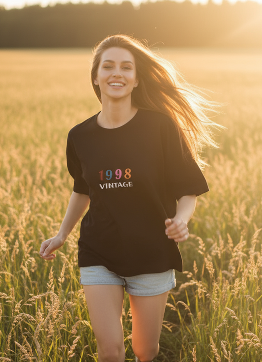 1998 Vintage women's Oversized Black coloured T-shirt